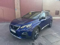 Usado Peugeot 3008 Style 120 CV (88 kW) 2017 Azul SUV