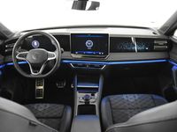 Usado VW Tiguan R-line 150 CV (110 kW) 2025 Verde SUV