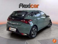 Usado Hyundai i20 84 CV (61 kW) 2022 Verde Utilitario