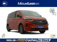 Usado Ford Tourneo Custom Titanium 170 CV (125 kW) 2024 Rojo Van