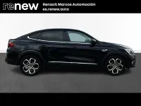 Usado Renault Arkana Zen 94 CV (69 kW) 2022 Negro SUV
