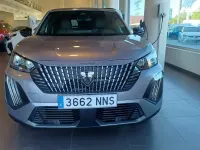 Nuevo Peugeot 2008 Allure 145 CV (106 kW) 2026 Gris SUV