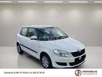 Usado Skoda Fabia Ambition 60 CV (44 kW) 2013 Blanco Berlina