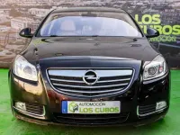 Usado Opel Insignia Cosmo 160 CV (117 kW) 2009 Negro Familiar