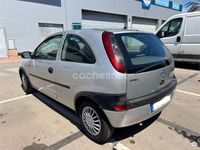 Usado Opel Corsa Club 58 CV (42 kW) 2001 Gris / plata Berlina