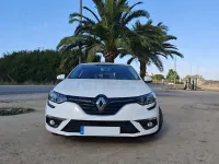 Usado Renault Mégane IV Business 95 CV (69 kW) 2020 Blanco Berlina