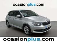 Usado Skoda Fabia Ambition 75 CV (55 kW) 2016 Gris plata Utilitario