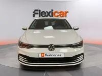 Usado VW Golf VIII 116 CV (85 kW) 2021 Blanco Berlina