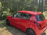 Usado Suzuki Swift GL 92 CV (67 kW) 2007 Rojo Utilitario
