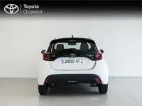Usado Toyota Yaris Active 116 CV (85 kW) 2025 Blanco Utilitario