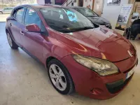 Usado Renault Mégane III Dynamique 180 CV (132 kW) 2009 Rojo Berlina