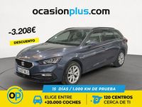 Usado Seat Leon Style 130 CV (95 kW) 2023 Gris Familiar