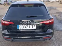 Usado Audi A4 163 CV (119 kW) 2019 Negro Familiar