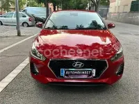 Usado Hyundai i30 N Line 120 CV (88 kW) 2019 Rojo Berlina