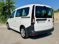 Usado VW Caddy 122 CV (89 kW) 2021 Blanco Monovolumen