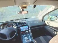 Usado Peugeot 3008 Active 115 CV (84 kW) 2013 Gris / plata Familiar