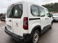 Usado Peugeot Rifter Access 75 CV (55 kW) 2019 Blanco Monovolumen