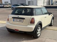 Usado Mini Cooper 120 CV (88 kW) 2009 Blanco Utilitario