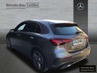 Usado Mercedes A180 AMG line 116 CV (85 kW) 2023 Gris Berlina
