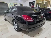 Usado Mercedes C200 136 CV (100 kW) 2017 Negro Berlina