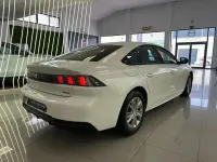 Usado Peugeot 508 Active 131 CV (96 kW) 2023 Blanco Berlina