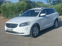 Usado Volvo XC60 Momentum 136 CV (100 kW) 2014 Blanco SUV