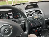 Usado Renault Mégane III Dynamique 85 CV (62 kW) 2008 Verde Berlina