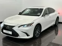 Usado Lexus ES300 Business Edition 218 CV (160 kW) 2020 Blanco Berlina