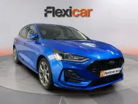 Usado Ford Focus ST-Line 125 CV (91 kW) 2023 Azul Berlina