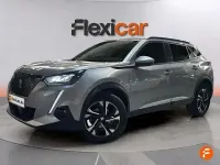 Usado Peugeot 2008 Allure 130 CV (95 kW) 2021 Gris SUV