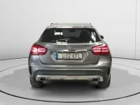 Usado Mercedes GLA200 136 CV (100 kW) 2017 Gris SUV