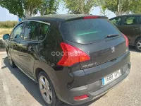 Usado Peugeot 3008 Sport 110 CV (80 kW) 2009 Negro Familiar