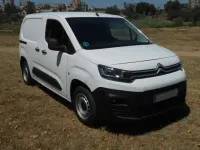 Usado Citroën Berlingo 102 CV (75 kW) 2022 Blanco Monovolumen
