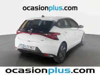 Usado Hyundai i20 101 CV (74 kW) 2022 Blanco Utilitario