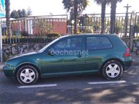Usado VW Golf III Highline 100 CV (73 kW) 1998 Verde Berlina
