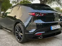 Usado Mazda 3 122 CV (89 kW) 2021 Negro Berlina