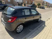 Usado Opel Corsa Selective 100 CV (73 kW) 2014 Gris / plata Utilitario