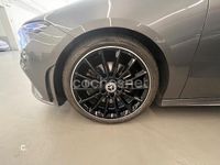 Usado Mercedes CLA200 Shooting Brake 163 CV (119 kW) 2020 Gris / plata Familiar