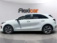 Usado Kia Ceed 136 CV (100 kW) 2020 Blanco Utilitario