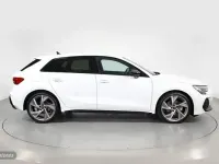 Usado Audi A3 Black Edition 150 CV (110 kW) 2025 Blanco