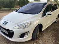 Usado Peugeot 308 SW Active 115 CV (84 kW) 2014 Blanco Familiar
