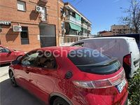 Usado Honda Civic Comfort 100 CV (73 kW) 2009 Rojo Berlina