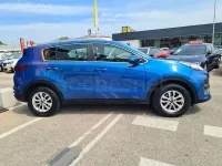 Usado Kia Sportage 136 CV (100 kW) 2022 Azul SUV