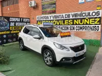 Używany Peugeot 2008 Allure 130 KM (95 kW) 2020 Biały SUV