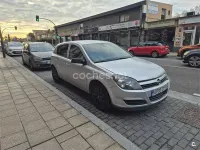Usado Opel Astra Enjoy 80 CV (58 kW) 2004 Gris / plata Berlina
