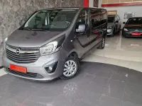 Usado Opel Vivaro 145 CV (106 kW) 2018 Beige Monovolumen