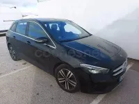 Usado Mercedes B200 150 CV (110 kW) 2022 Negro Monovolumen