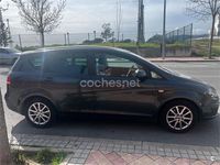 Usado Seat Altea XL Style 105 CV (77 kW) 2010 Gris / plata Monovolumen