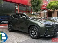 Usado Lexus NX350h Executive Line 242 CV (177 kW) 2022 Verde SUV