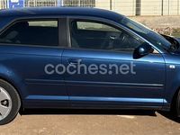 Usado Audi A3 Ambition 150 CV (110 kW) 2004 Azul Berlina